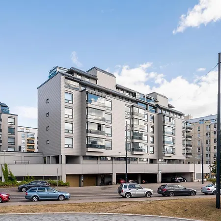 Sea View Studio, Tram Nearby, Netflix, Kamppi * Helsinki