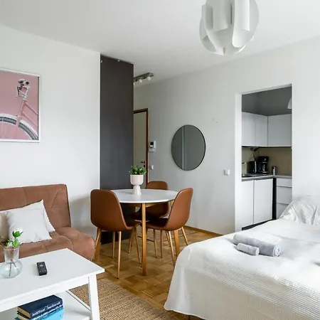 Apartman Sea View Studio, Tram Nearby, Netflix, Kamppi *