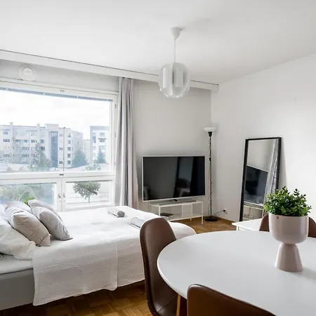 Sea View Studio, Tram Nearby, Netflix, Kamppi Apartman Helsinki