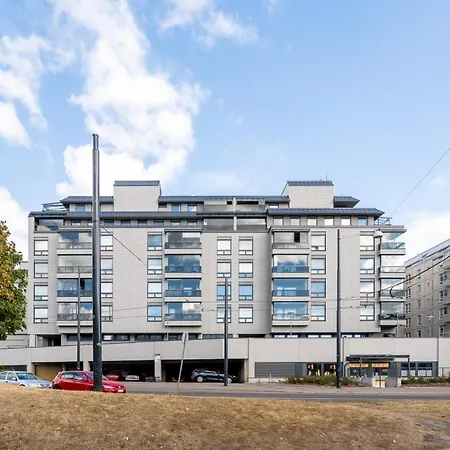 Sea View Studio, Tram Nearby, Netflix, Kamppi Helsinki