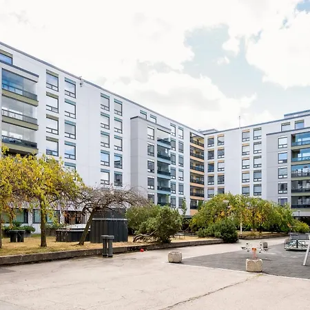 Sea View Studio, Tram Nearby, Netflix, Kamppi *